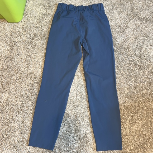 Lululemon On the Fly 7/8 Pant Code Blue Size 2 - Picture 7 of 11